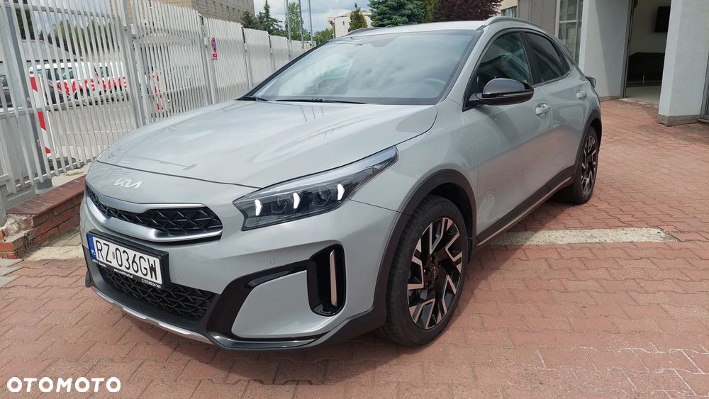 Kia XCeed 1.6 T-GDI Tribute DCT - 4