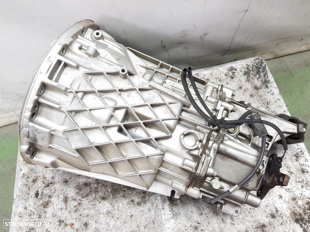 CAIXA DE VELOCIDADES MERCEDES-BENZ CLASE C BM 204 FAMILIAR REF. 711653 - 1