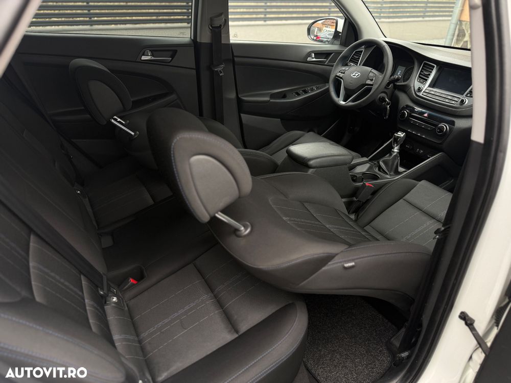 Hyundai Tucson blue 1.7 CRDi 2WD Advantage - 6