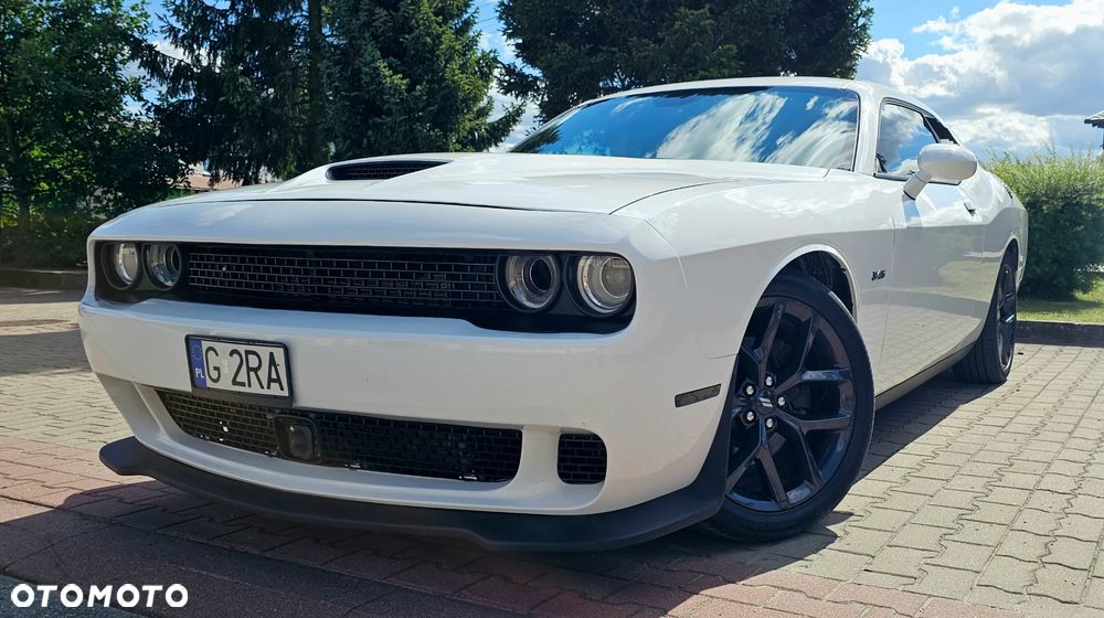 Dodge Challenger 5.7 R/T - 1