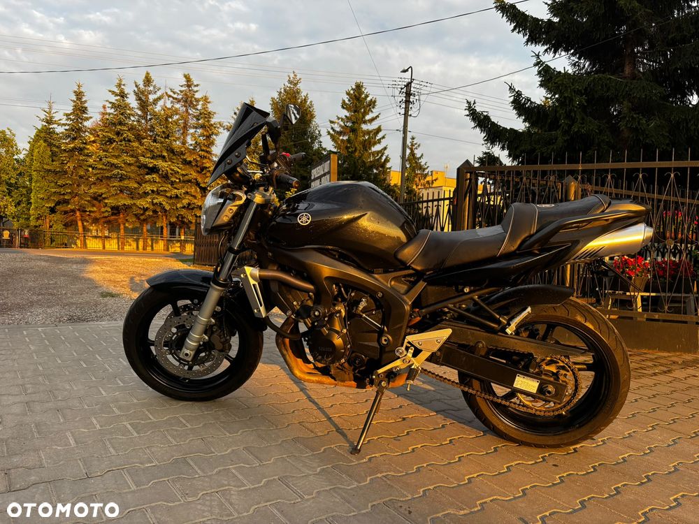 Yamaha FZ6 - 2
