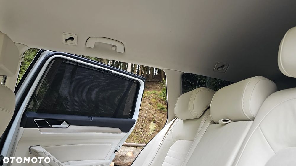Volkswagen Passat 2.0 TDI BMT Highline - 26