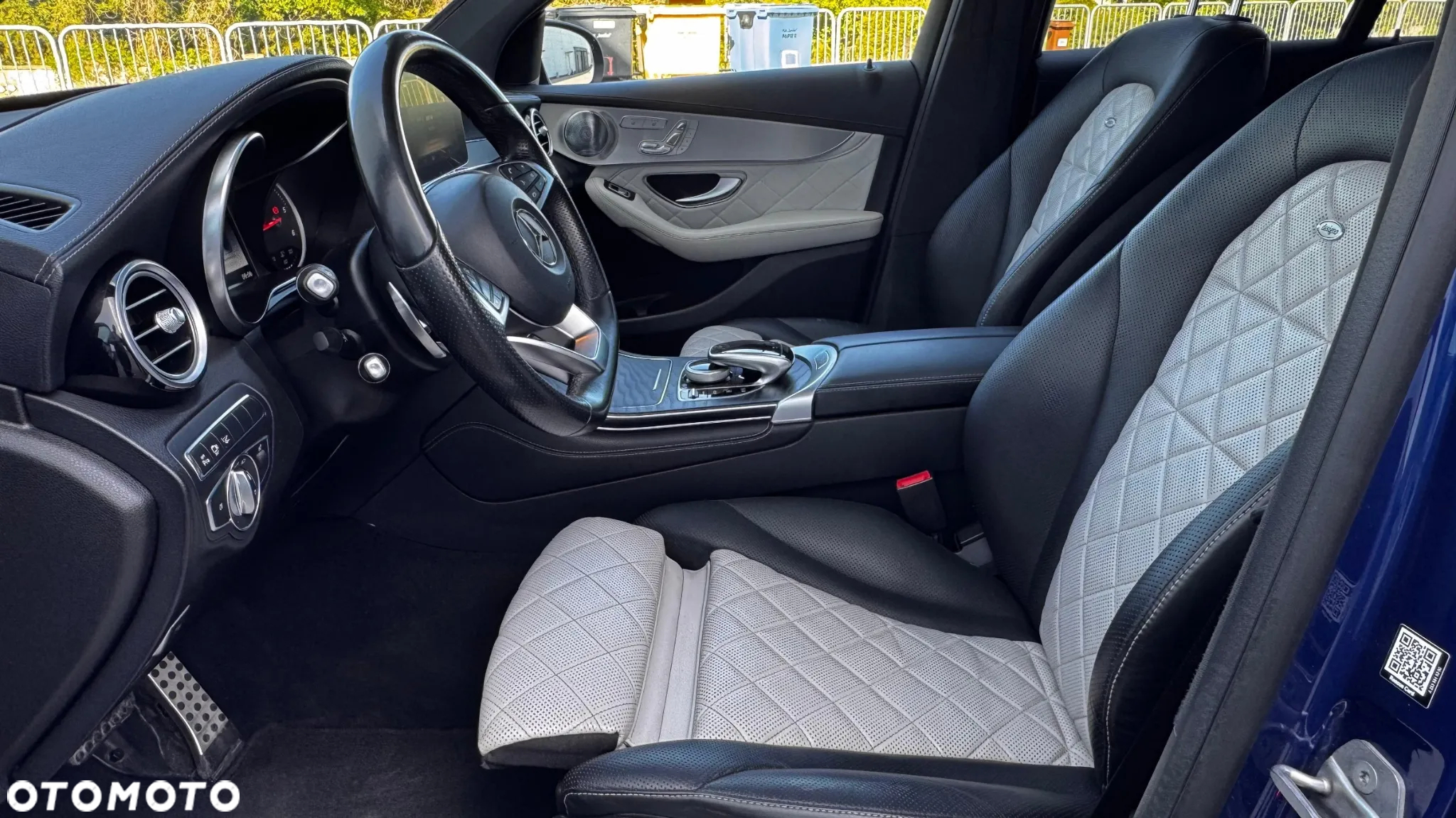 Mercedes-Benz GLC 350 d Coupe 4Matic 9G-TRONIC AMG Line - 10