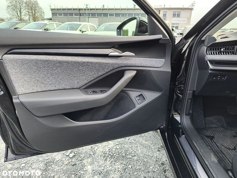 Skoda Superb 1.5 TSI Plug-in Hybrid Edition 130 DSG - 10