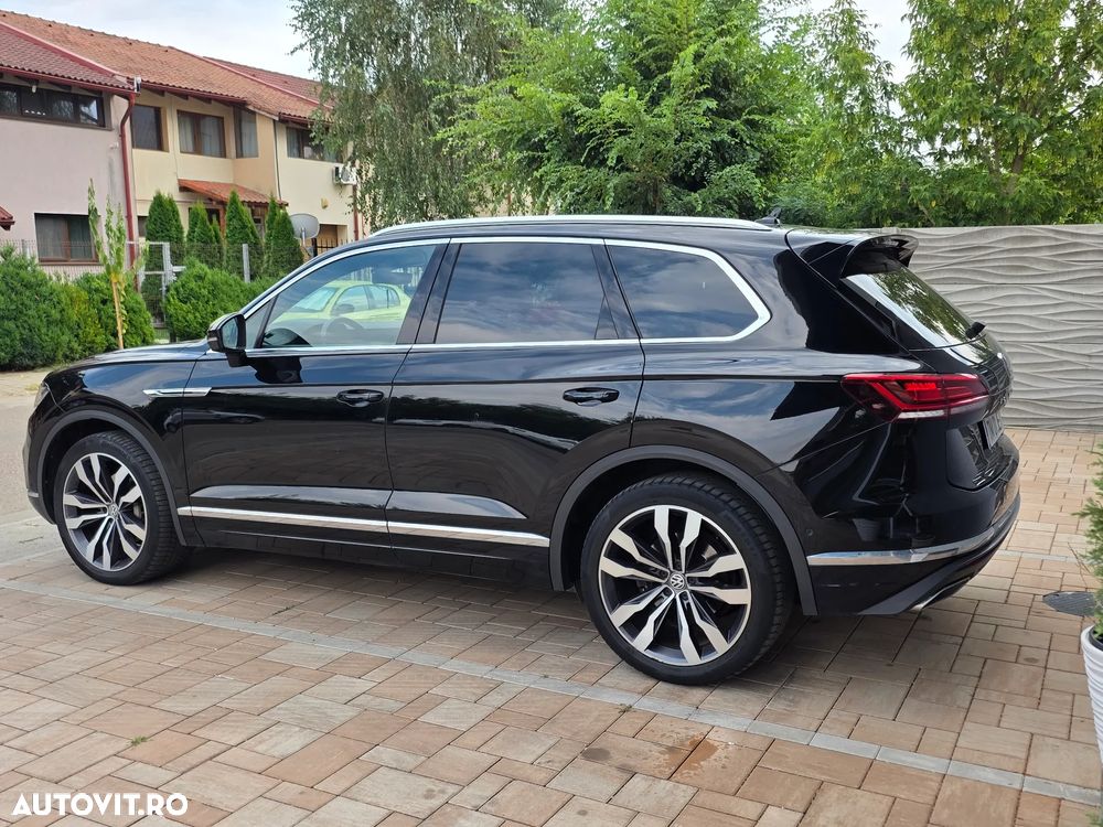 VOLKSWAGEN Touareg 2019 — imagine 3