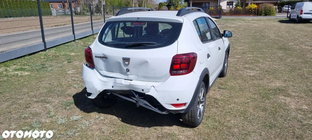 Dacia Sandero Stepway 0.9 TCe Ambiance S&S EU6 - 5