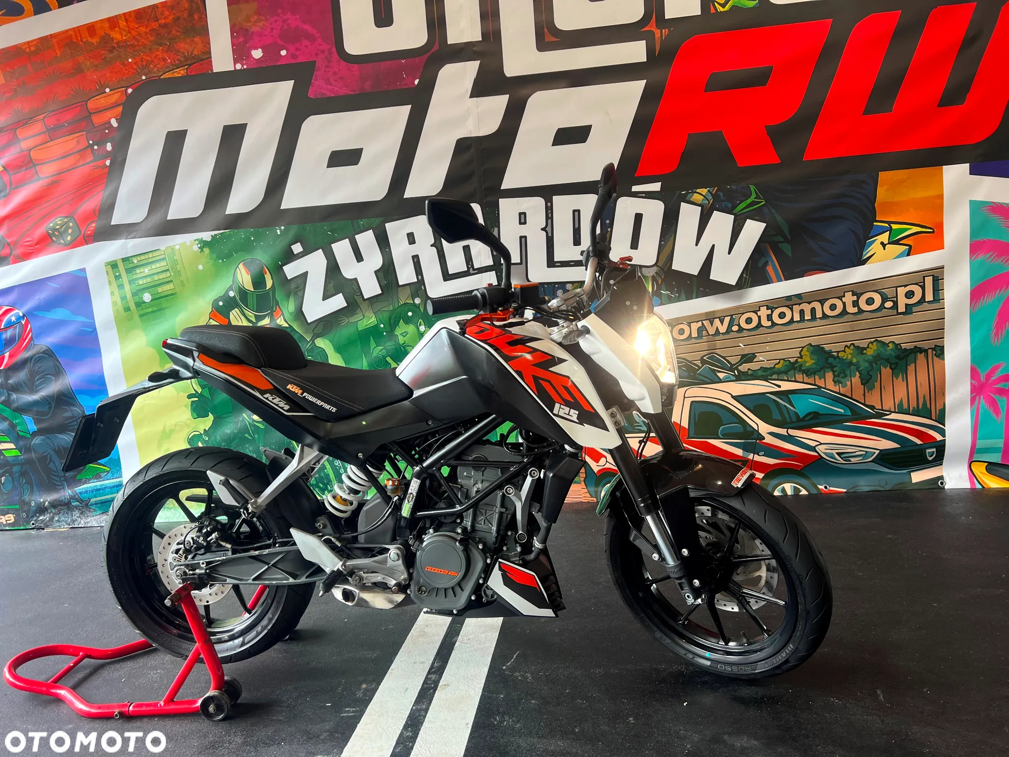 KTM Duke - 17