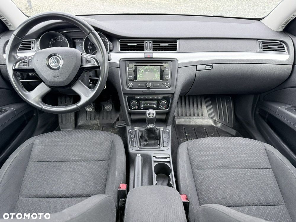 Skoda Superb 1.6 TDI Business - 5