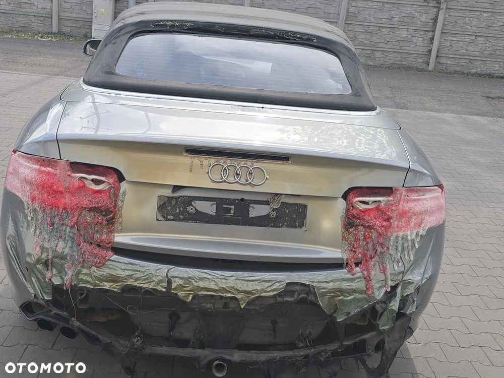 Audi A5 Cabrio - 12