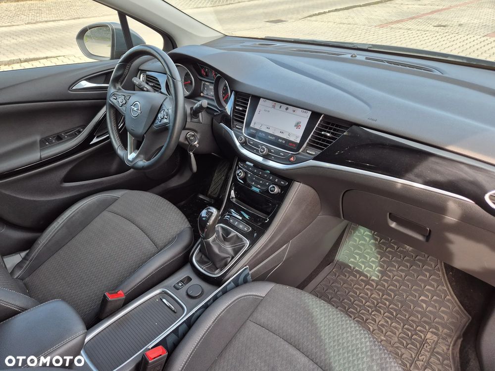 Opel Astra 1.4 T Elite - 21