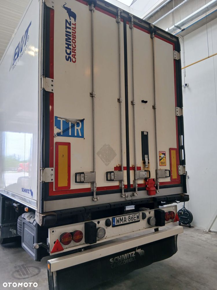 Schmitz Cargobull - 3