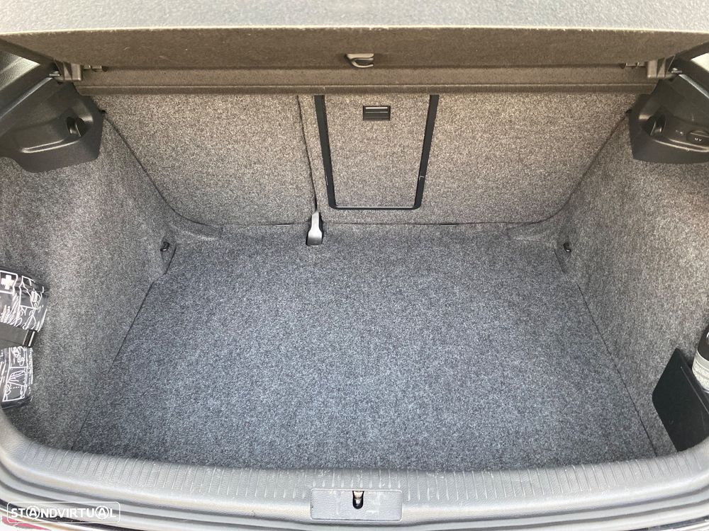 VW Golf 2.0 TDi GTD - 26