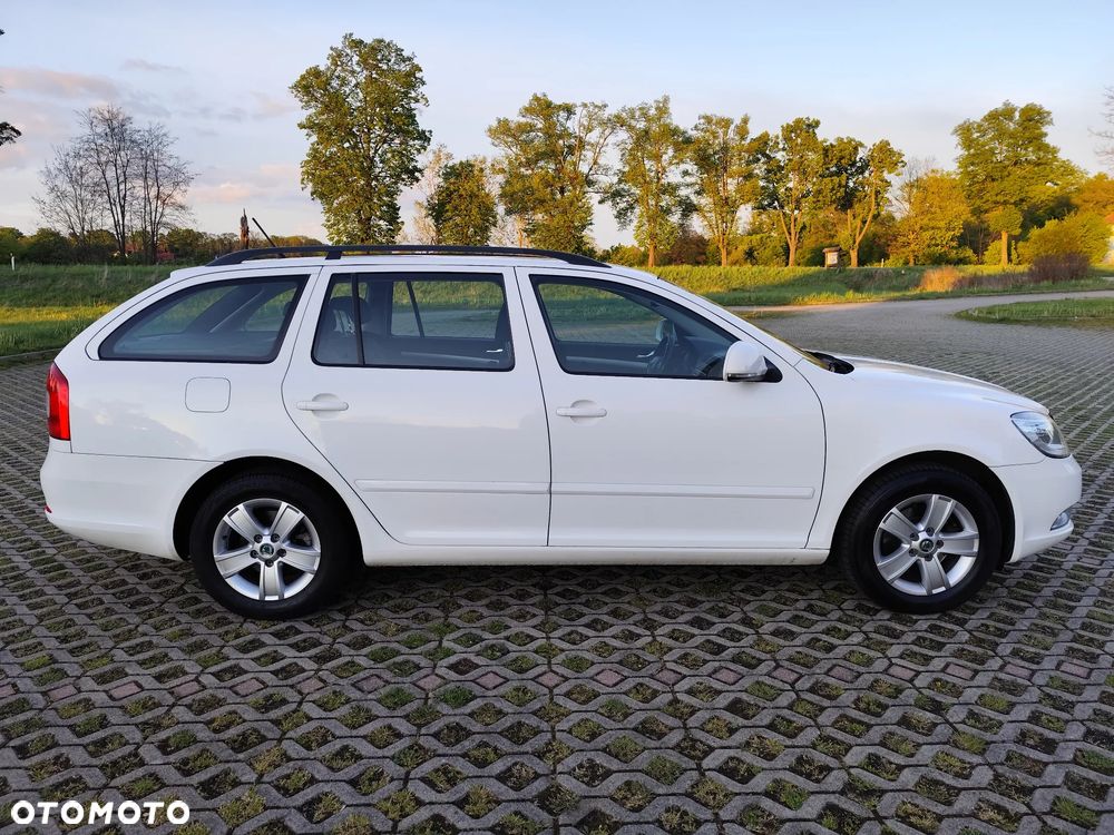 Skoda Octavia 1.4 TSI IMPULS EDITION - 35