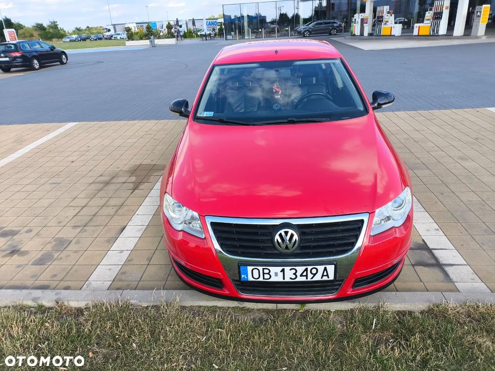 Volkswagen Passat 2.0 TDI BlueMotion Technology Highline - 2