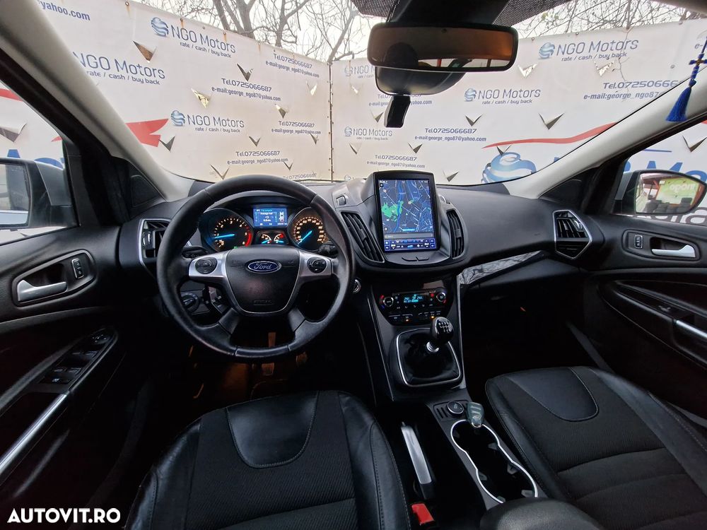 Ford Kuga 2.0 TDCi 4x4 Titanium - 20