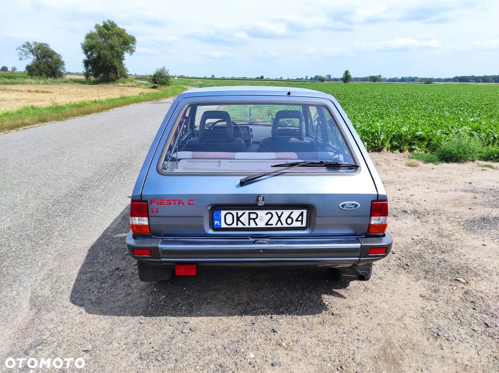 Ford Fiesta 1.1 C - 4