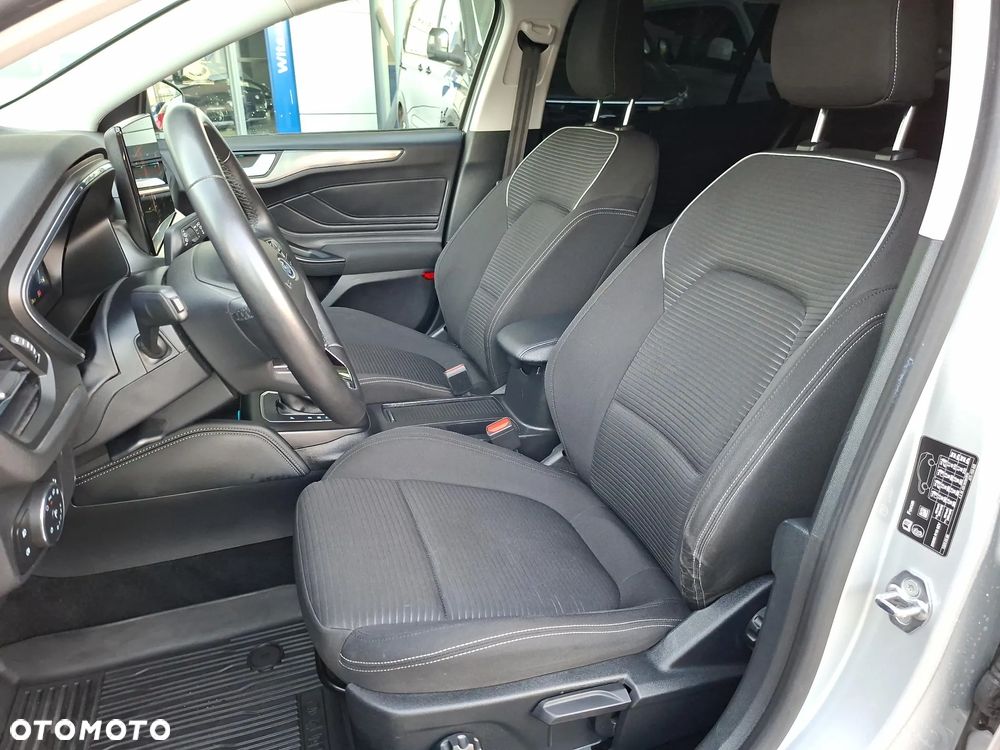 Ford Focus 1.0 EcoBoost mHEV Titanium X - 17