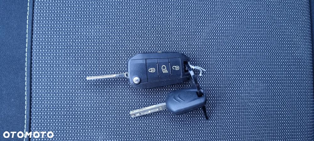 Citroën C3 Pure Tech 68 FEEL - 23