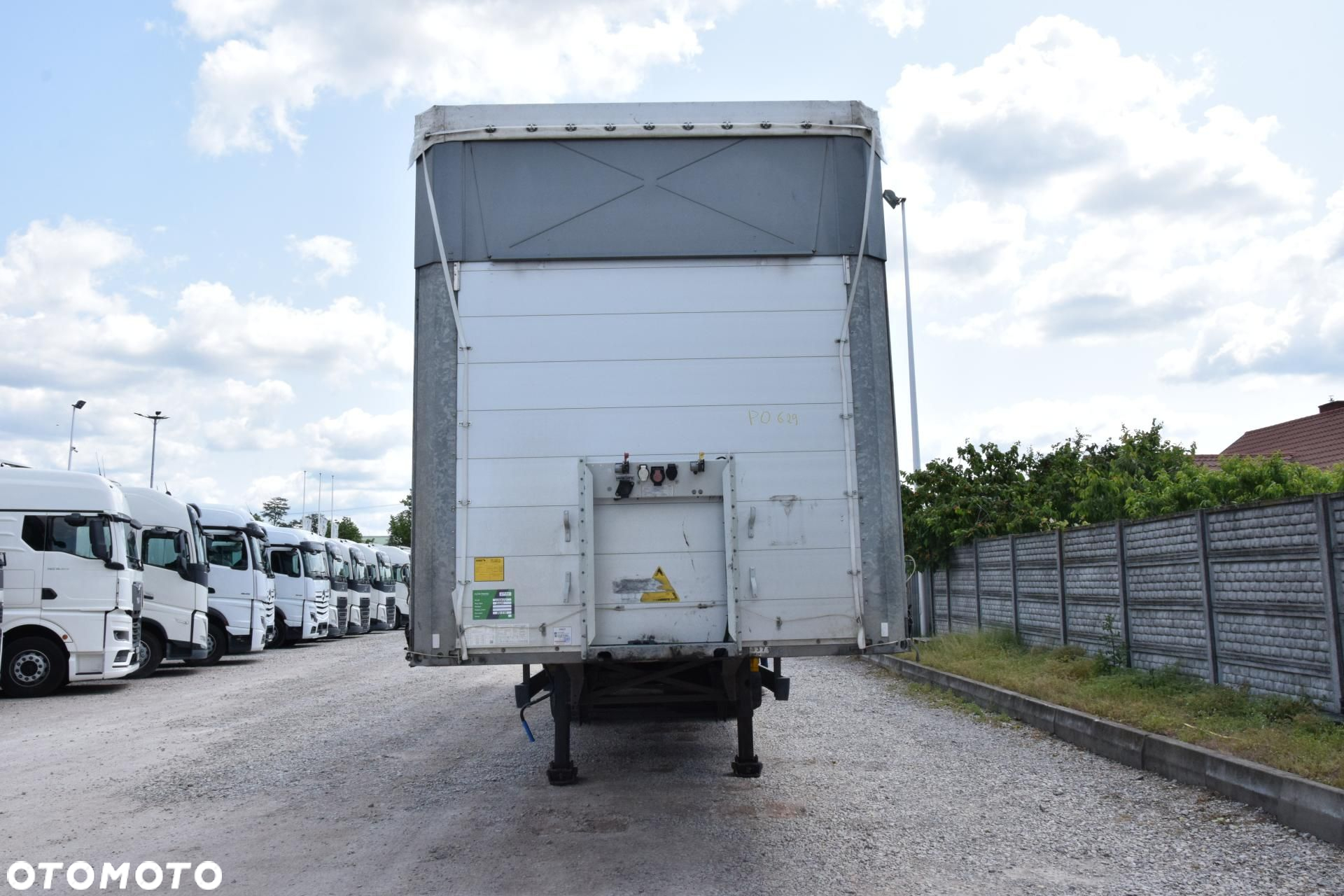 Schmitz Cargobull SCS24/L Varios - 2