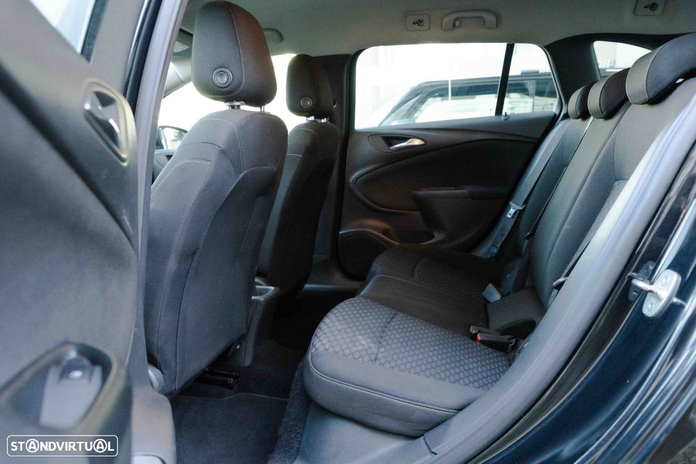 Opel Astra Sports Tourer 1.5 D Business Edition S/S - 13