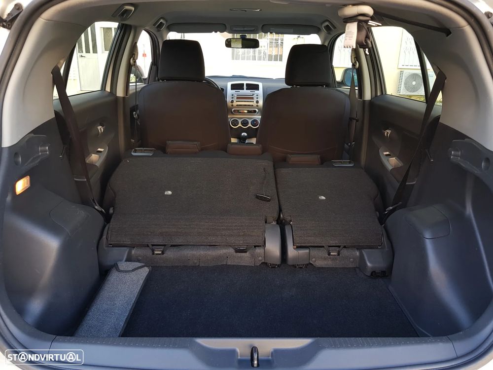 Toyota Urban Cruiser 1.33 VVT-i Sol - 51