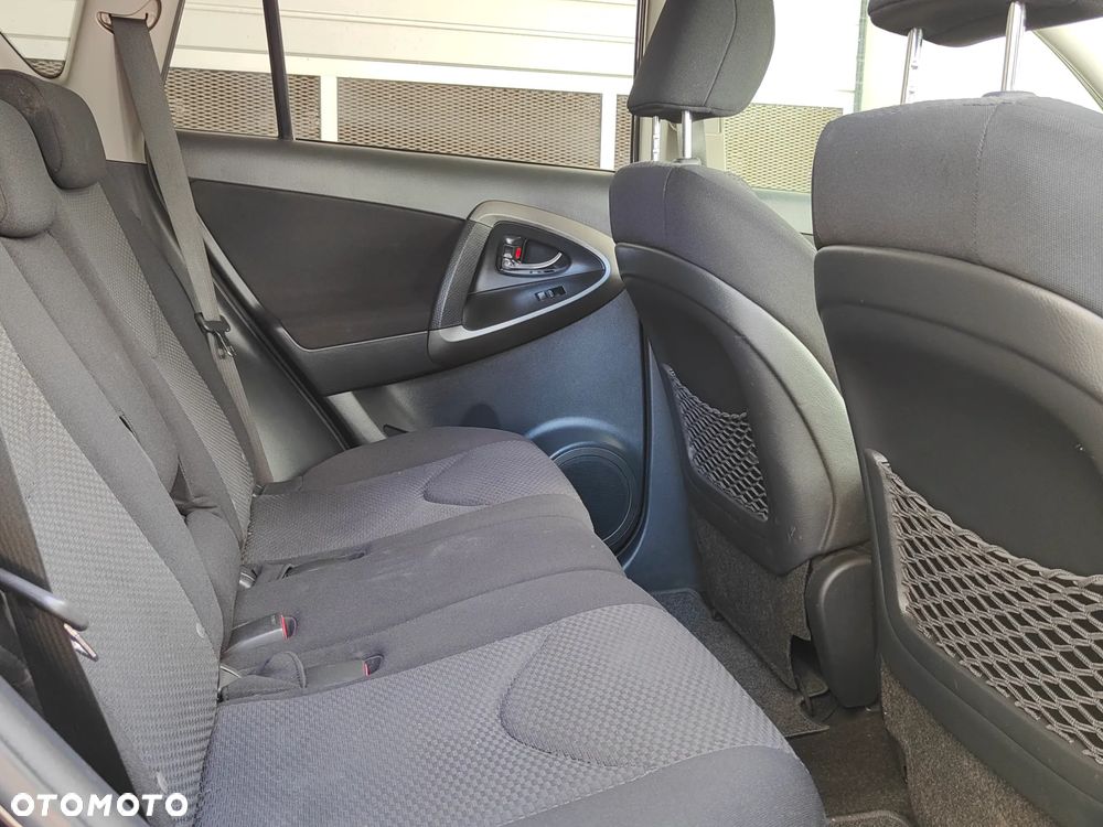 Toyota RAV4 2.0 VVT-i Sol MS - 30