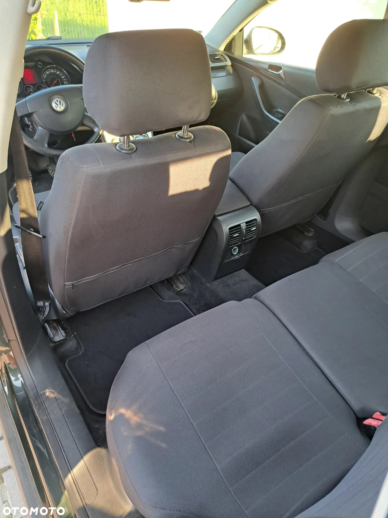 Volkswagen Passat 2.0 TDI Comfortline - 17