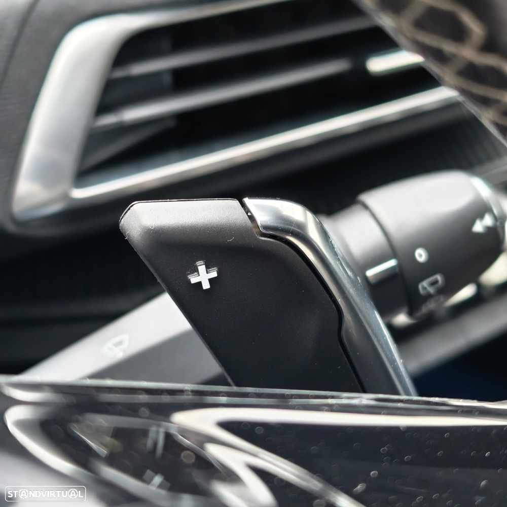 Peugeot 3008 1.6 Hybrid Allure Pack e-EAT8 - 14