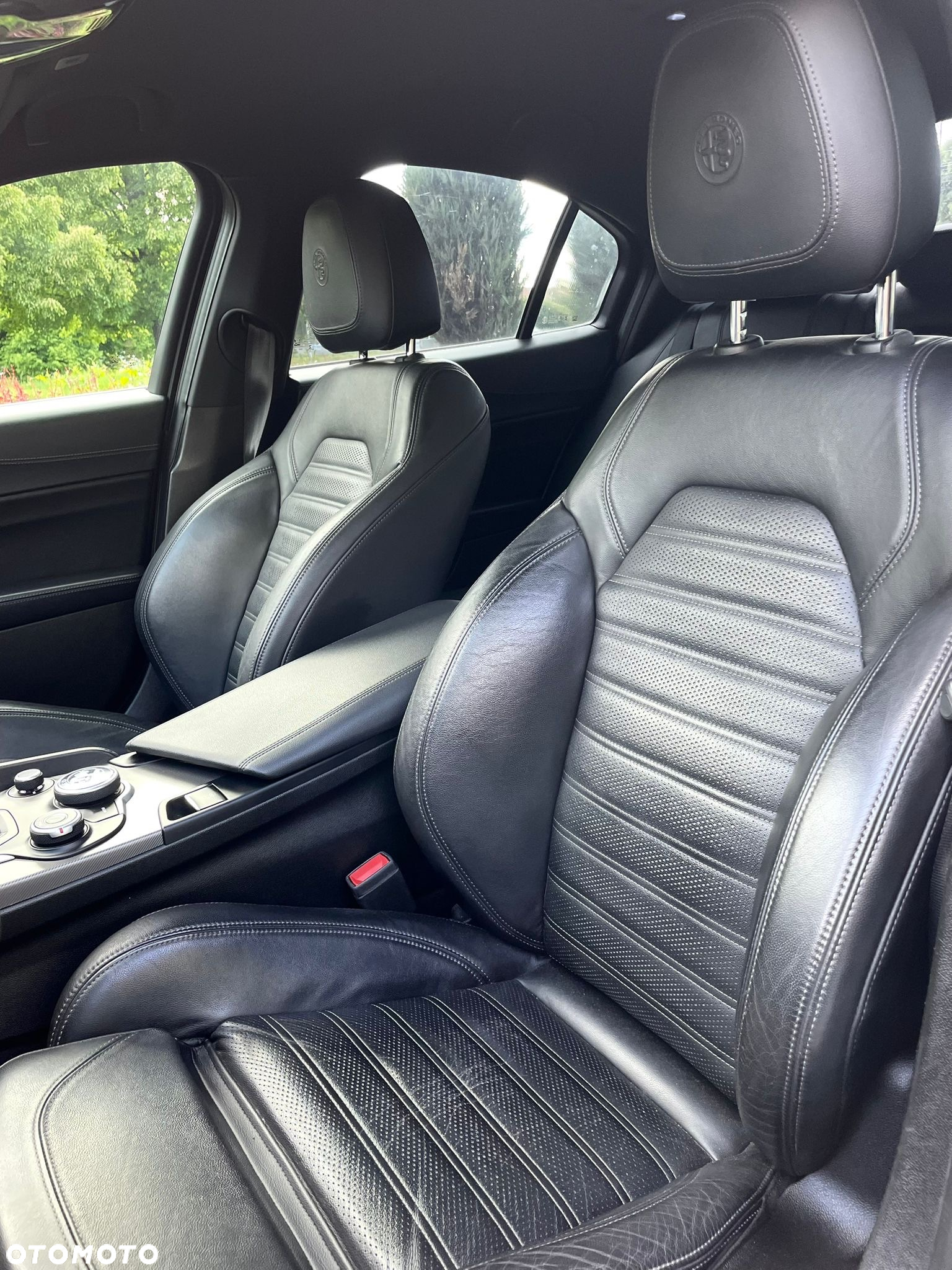 Alfa Romeo Giulia 2.0 Turbo 16V AT8 Veloce Ti - 18