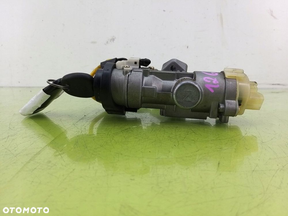 Stacyjka Hyundai Tucson I 2004-2009 - 4