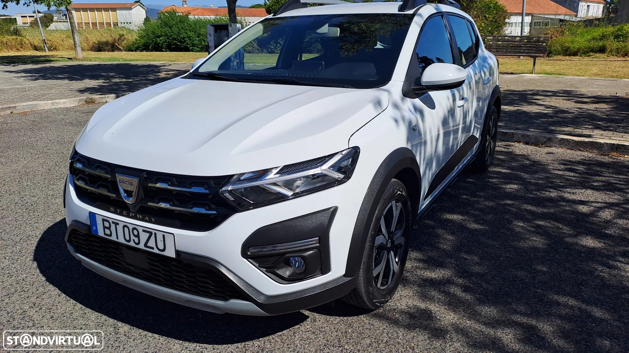 Dacia Sandero 1.0 TCe Stepway Comfort - 2