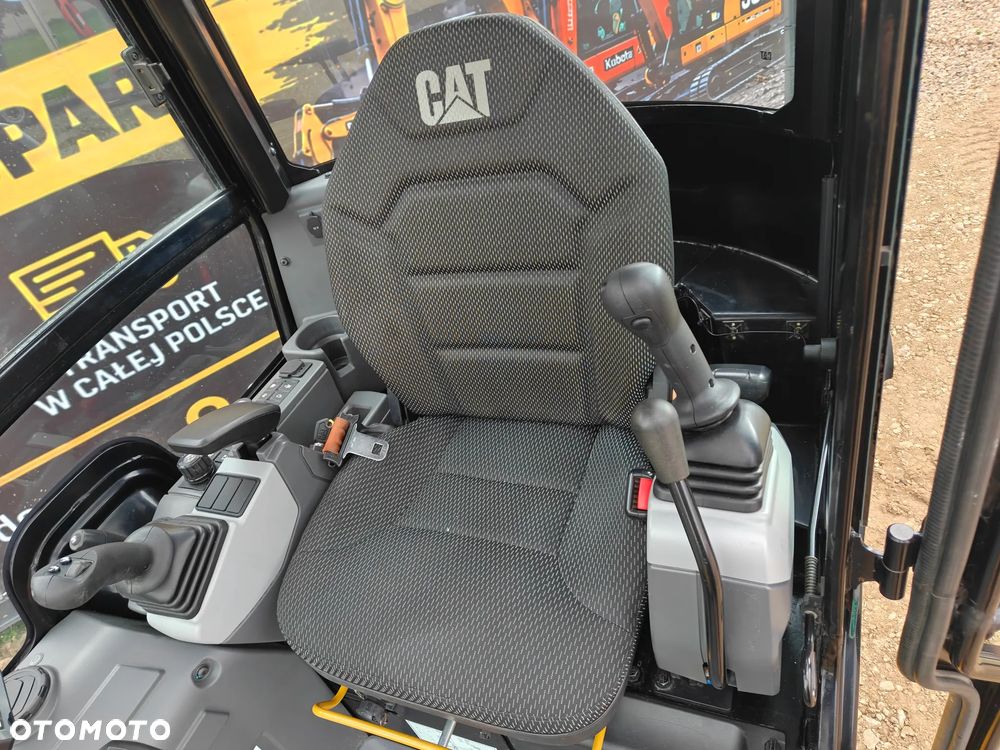 Caterpillar 301.8 - 14
