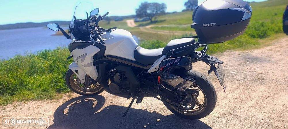 CF Moto 650GT - 1