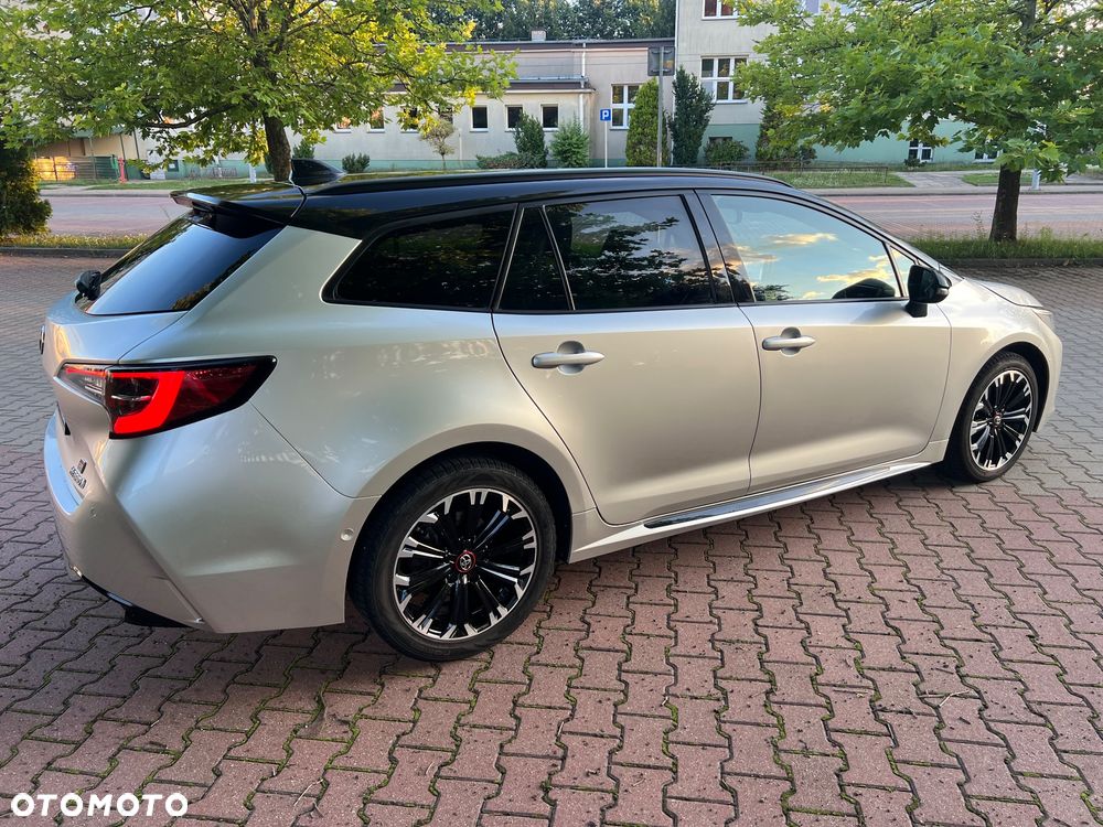 Toyota Corolla - 23