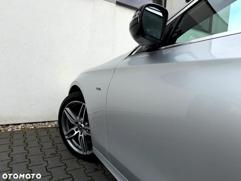 Mercedes-Benz Klasa E 400 d 4Matic 9G-TRONIC AMG Line - 38