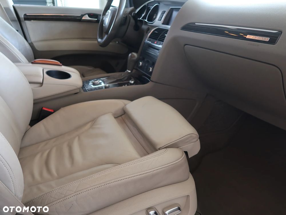 Audi Q7 3.0 TDI Quattro Tiptronic - 22