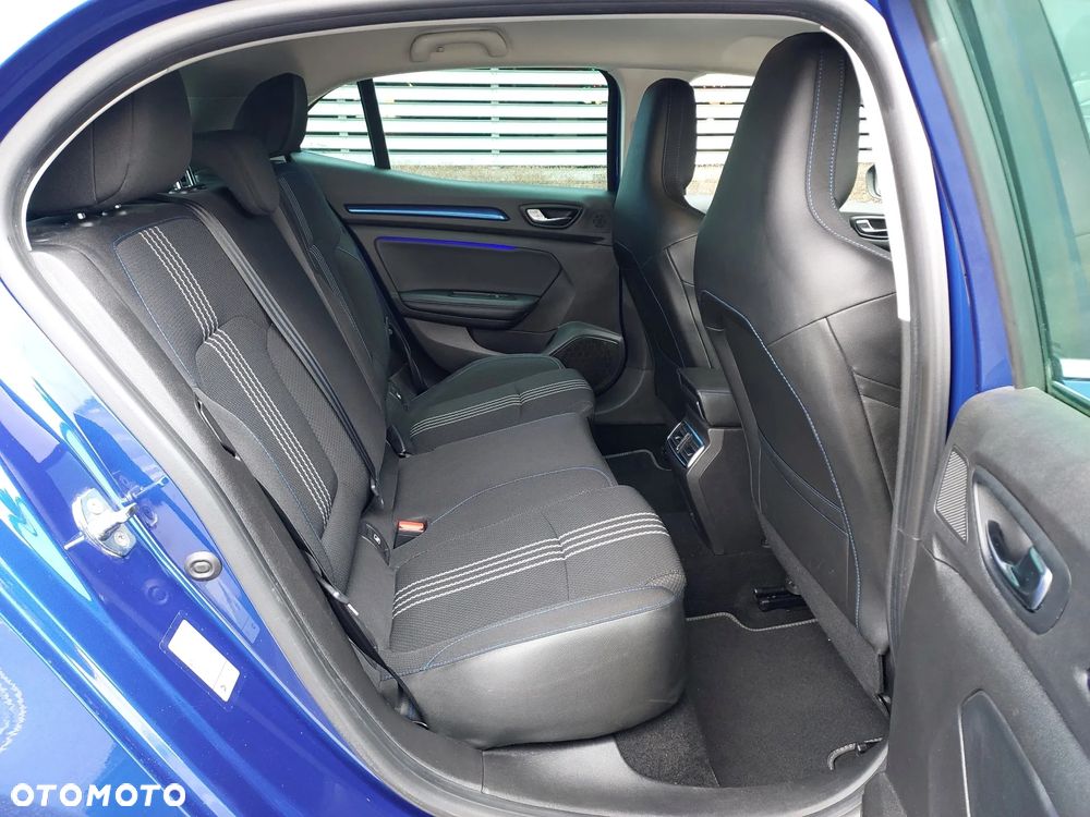 Renault Megane 1.6 TCe GT EDC - 25