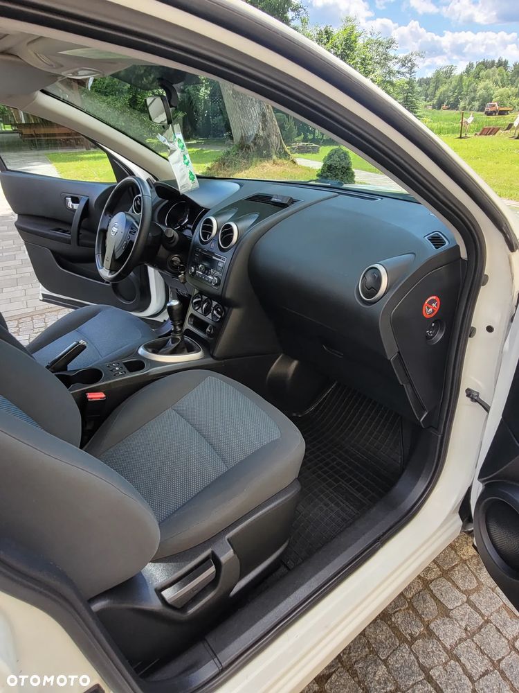 Nissan Qashqai+2 - 9