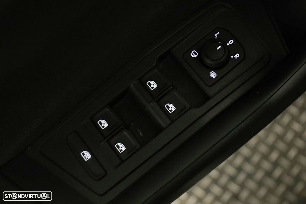 VW T-Roc 1.0 TSI Life - 18