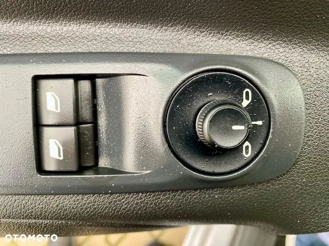 Citroën Berlingo M 1.2 PureTech Shine S&S - 19