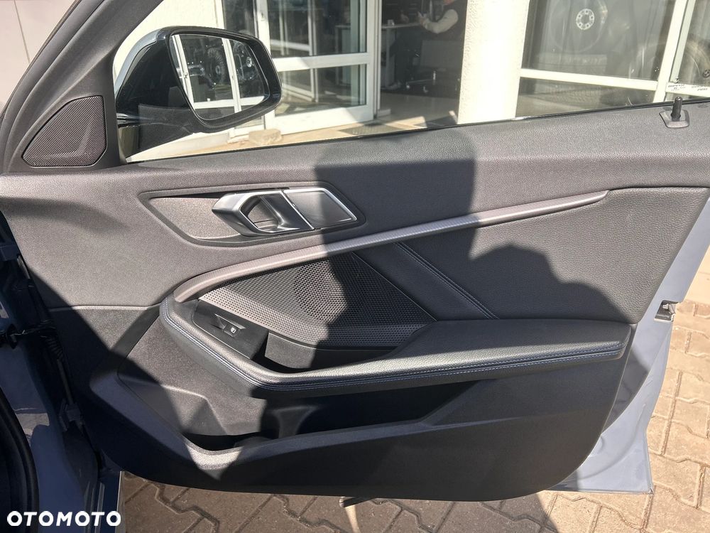 BMW Seria 1 118d M Sport Shadow - 17