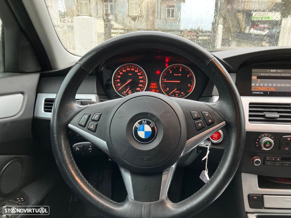 BMW 520 dA Sport - 16