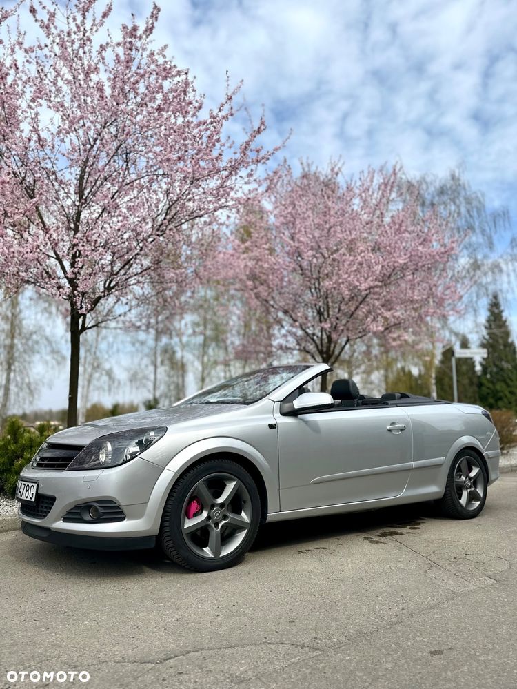 Opel Astra 1.8 Automatik Cosmo - 1