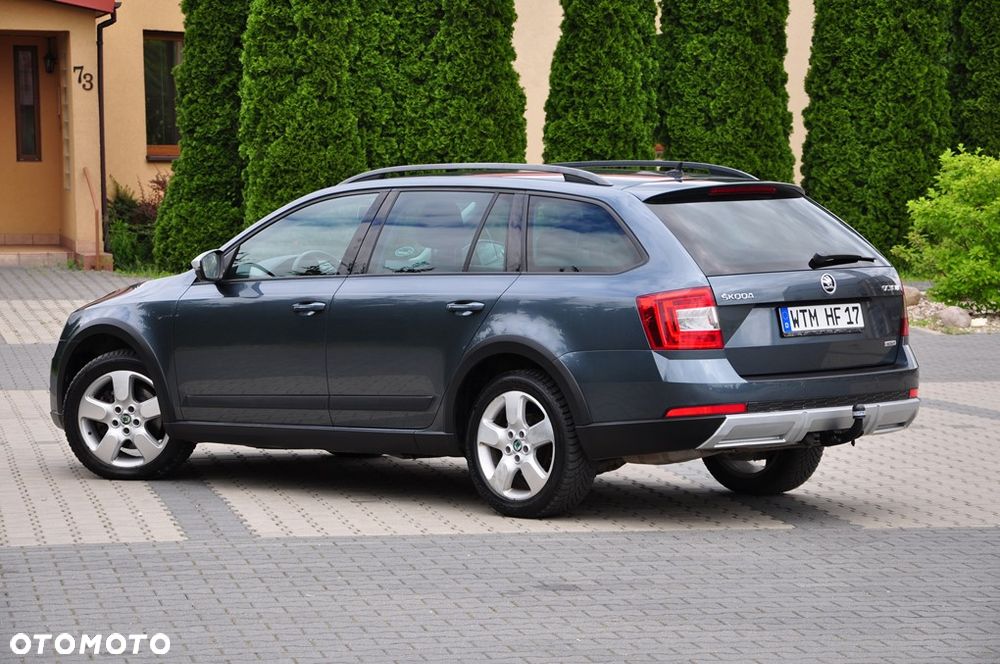 Skoda Octavia 2.0 TDI 4x4 DSG Scout - 22