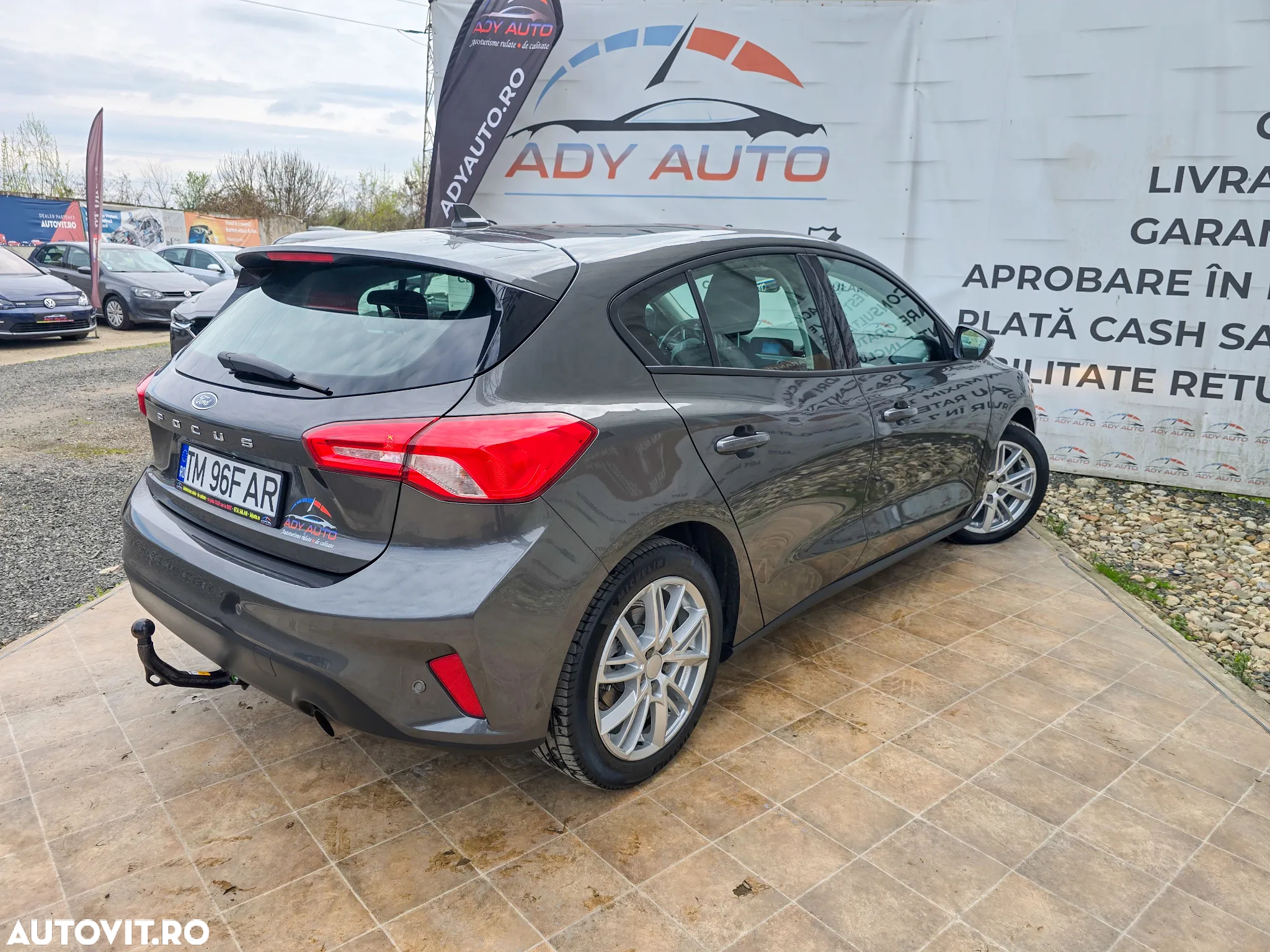 Ford Focus 1.0 EcoBoost Trend - 5
