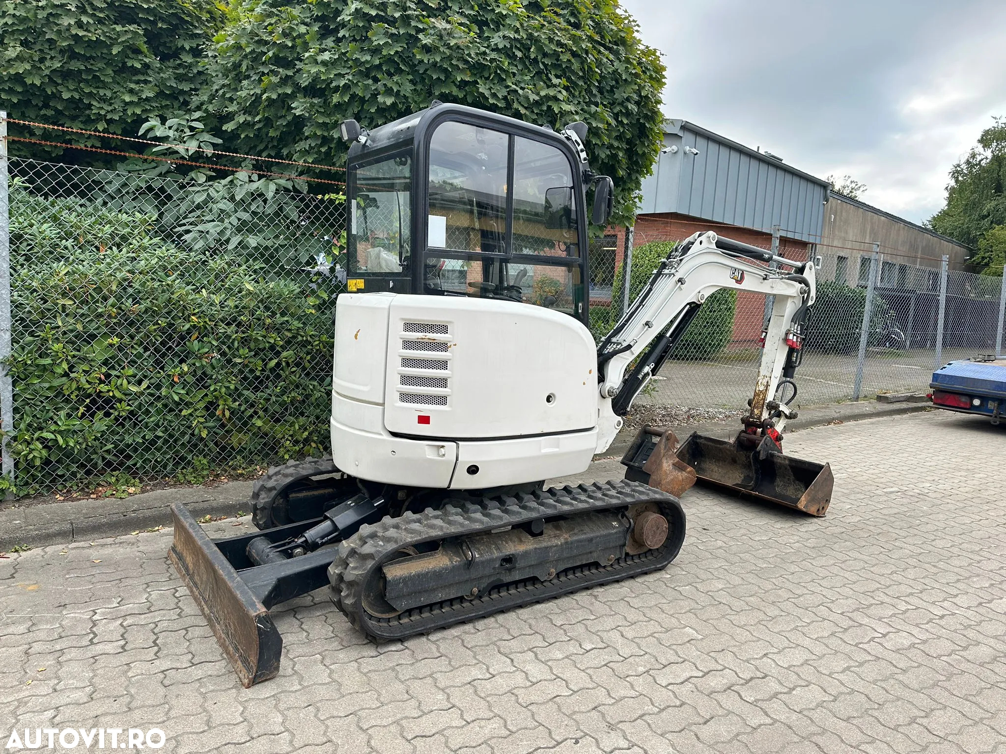 Caterpillar 302.7 DCR Miniexcavator, 2 Cupe, TOP !!! - 4