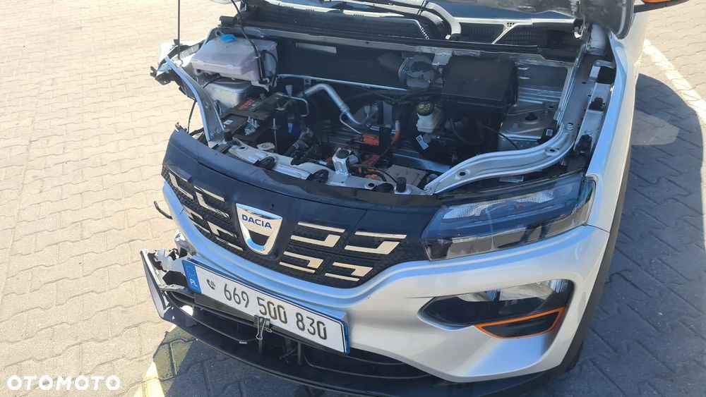 Dacia Spring Comfort Plus - 12