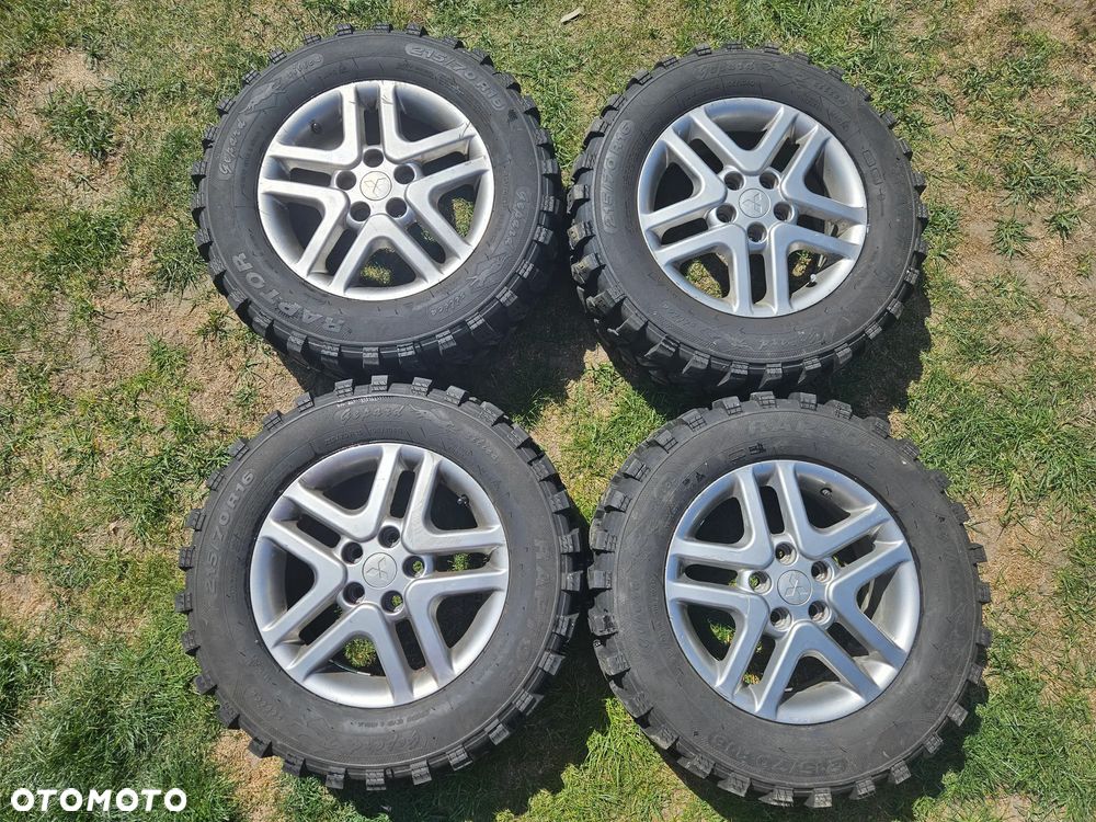 Mitsubishi Pajero Pinin 1.8 2-kolory - 22
