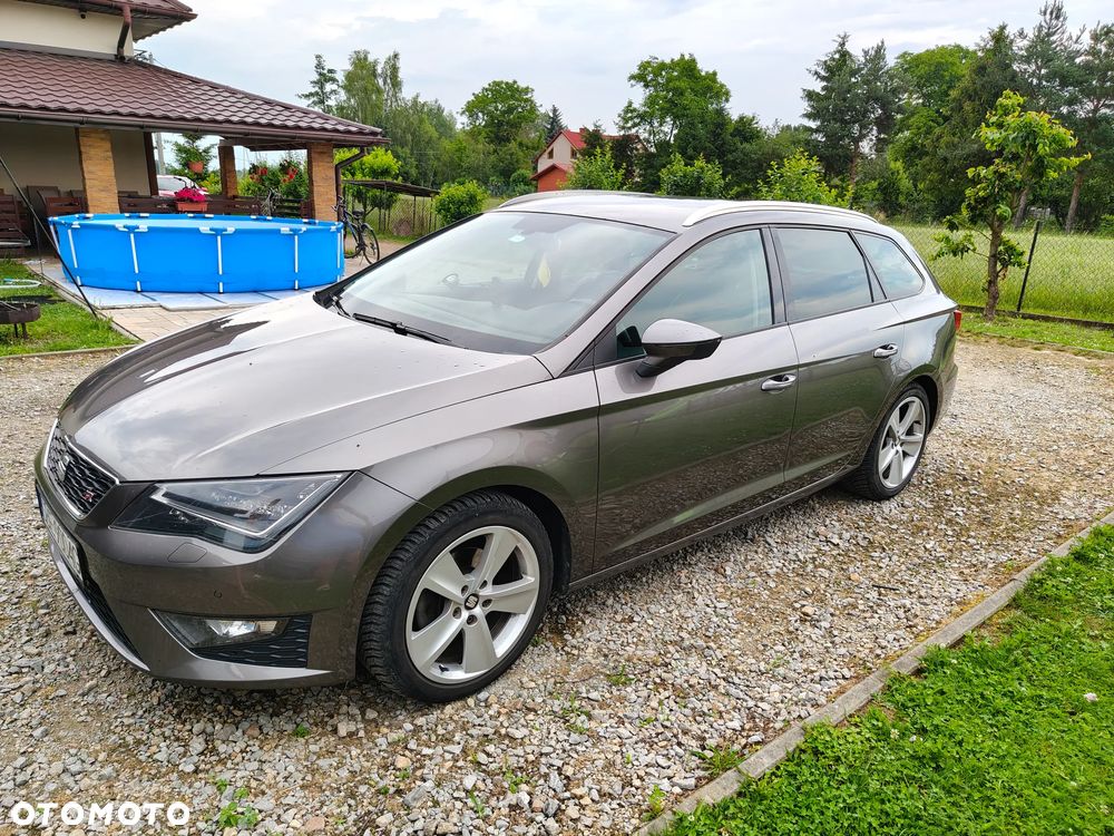 Seat Leon 2.0 TDI DPF Start&Stop DSG FR - 2
