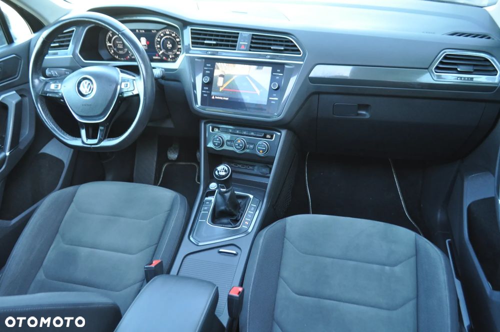 Volkswagen Tiguan 2.0 TDI SCR (BlueMotion Technology) Highline - 18